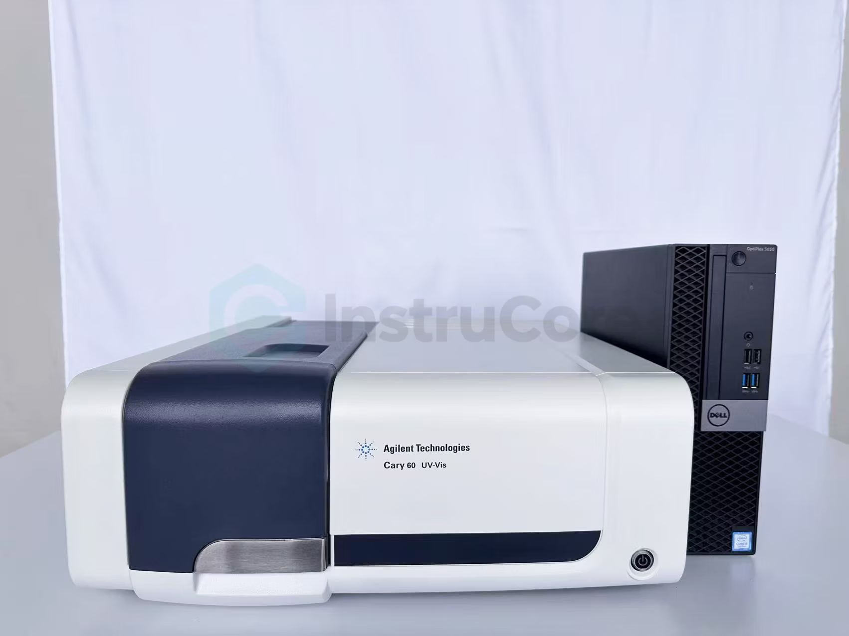 Agilent Cary 60 UV-Vis Spectrophotometer G6860A & PC with Agilent Cary WinUV software installed