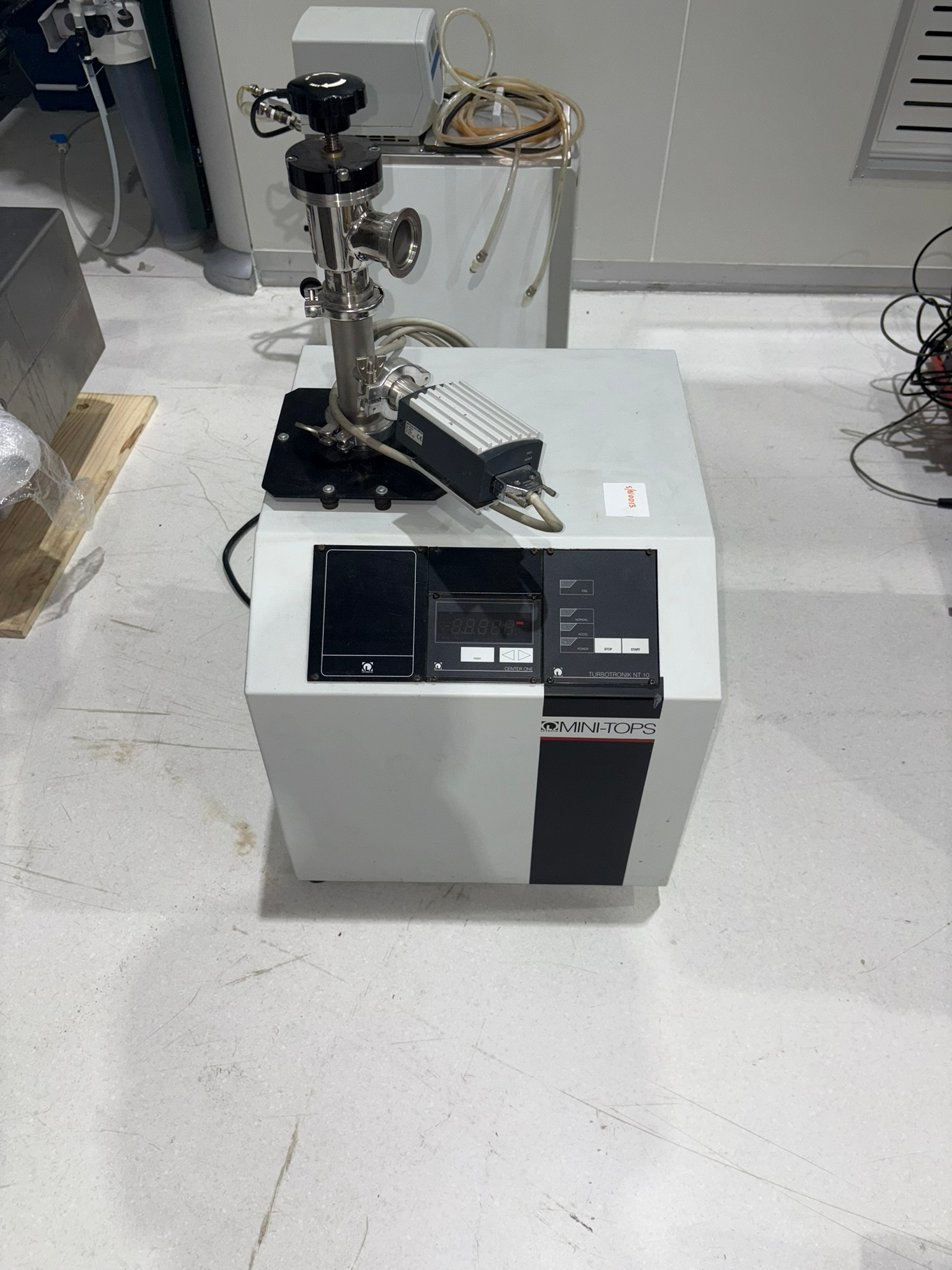 Leybold MiniTops 50 Turbo Molecular Pump System (170253) — Tested & Working