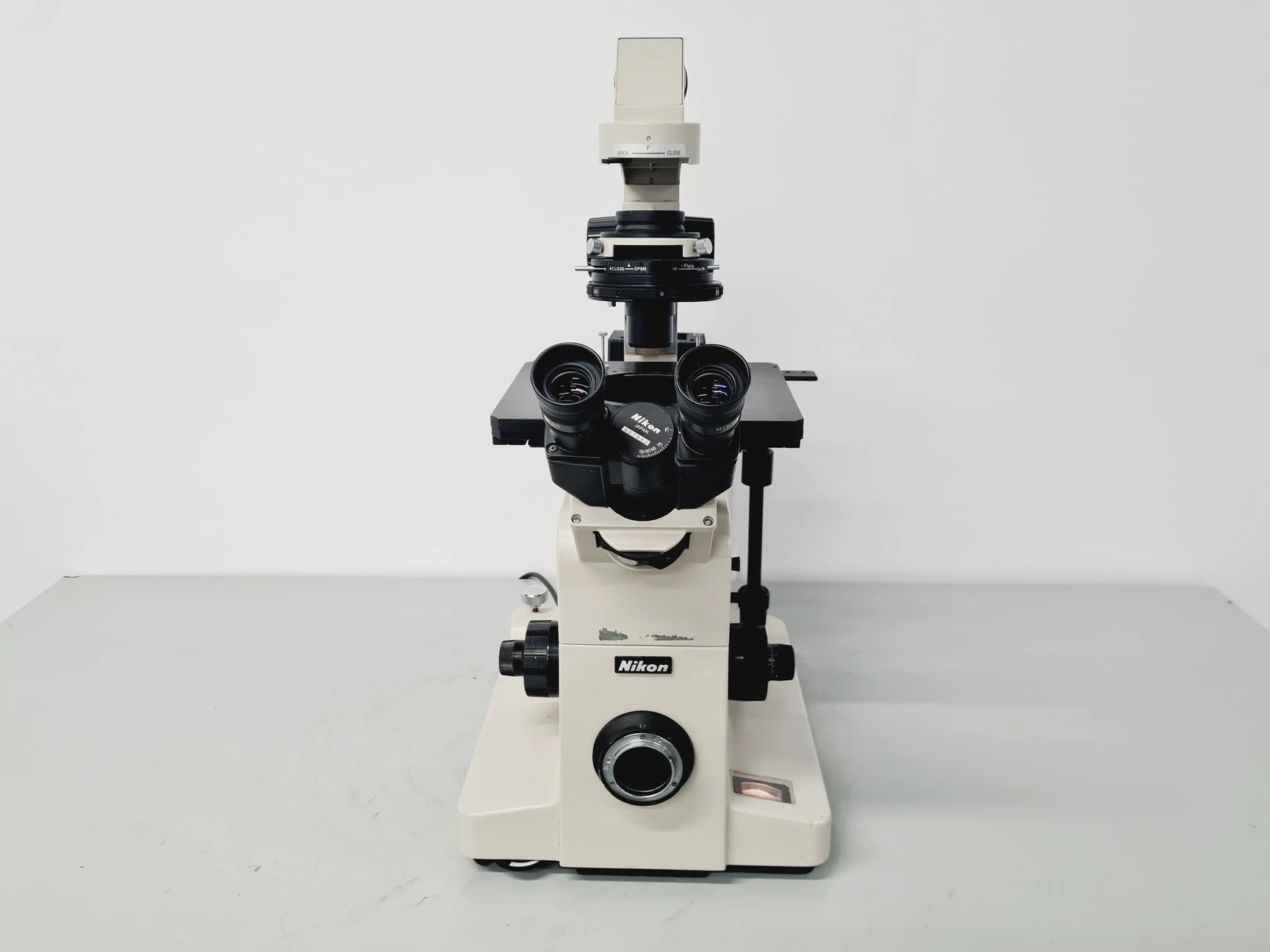 Nikon Diaphot Inverted Phase Contrast Microscope Lab | LabX.com