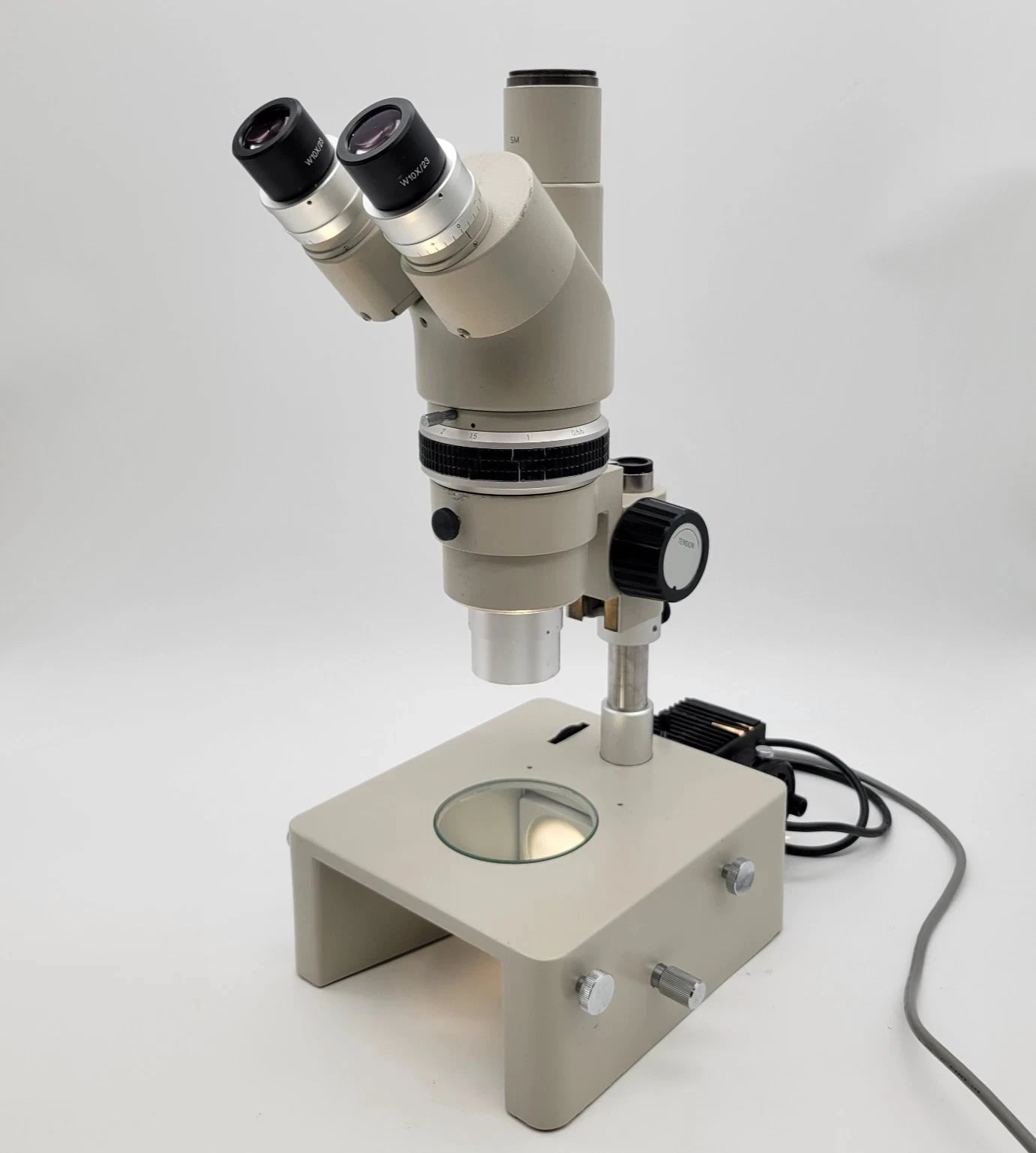 Nikon Stereo Microscope SMZ-10 with Photo Port and Transmitted Light Stand