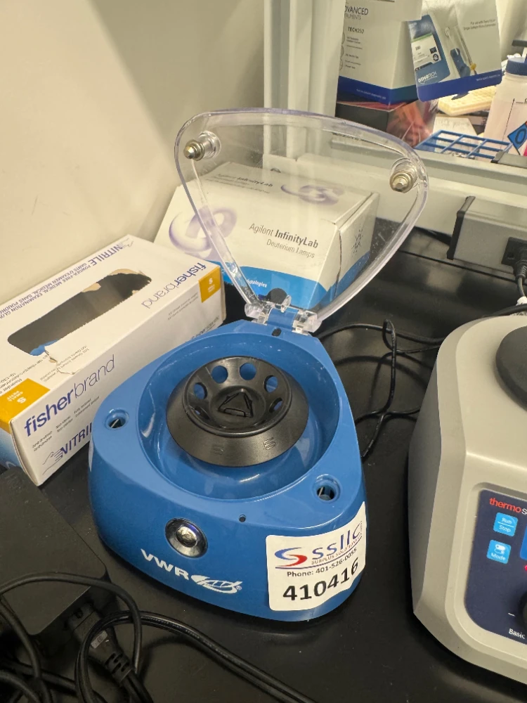 VWR Mini Centrifuge