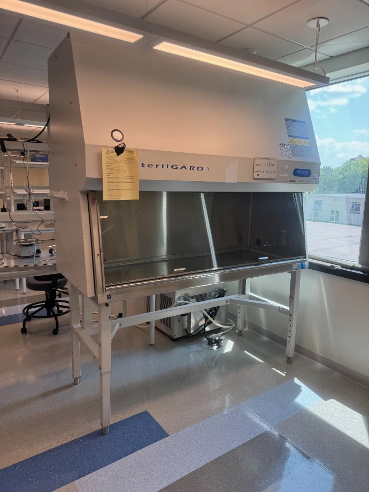 The Baker Company SterilGARD 6' BioSafety Cabinet