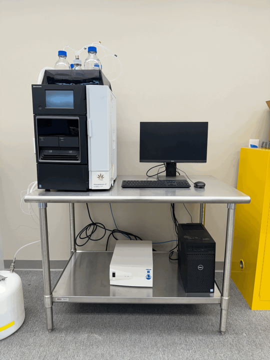 Shimadzu Prominence-i LC-2030C 3D Plus | High-Performance HPLC System
