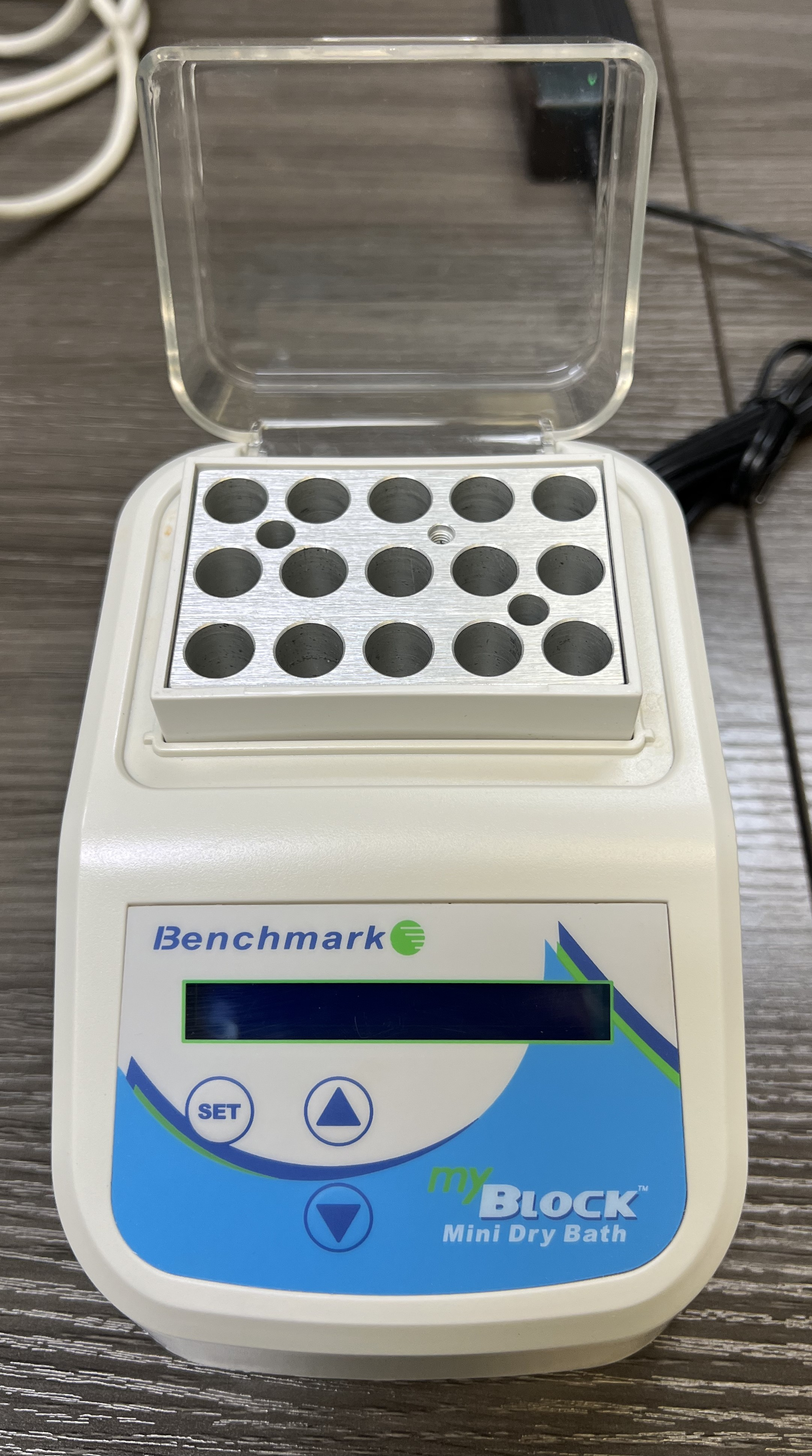 Benchmark myBlock Mini Dry Bath – Model BSH200 | Compact Lab Heating Solution