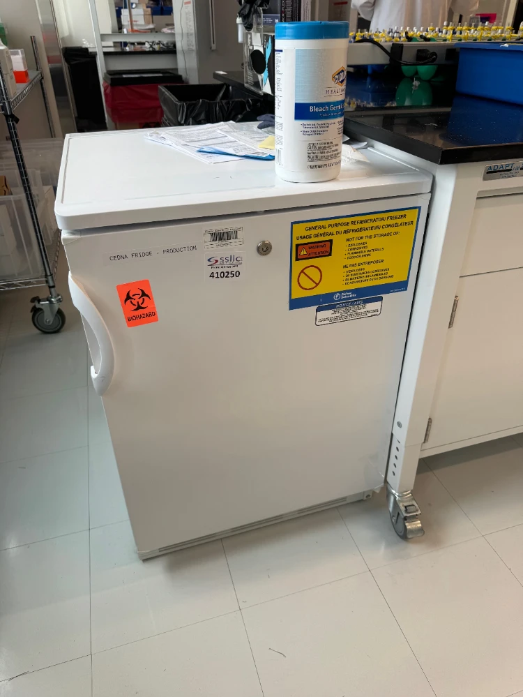 Fisher Scientific Undercounter Refrigerator