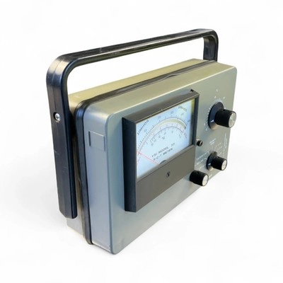 Yellow Springs Instrument YSI Model 33 S-C-T Meter | LabX.com