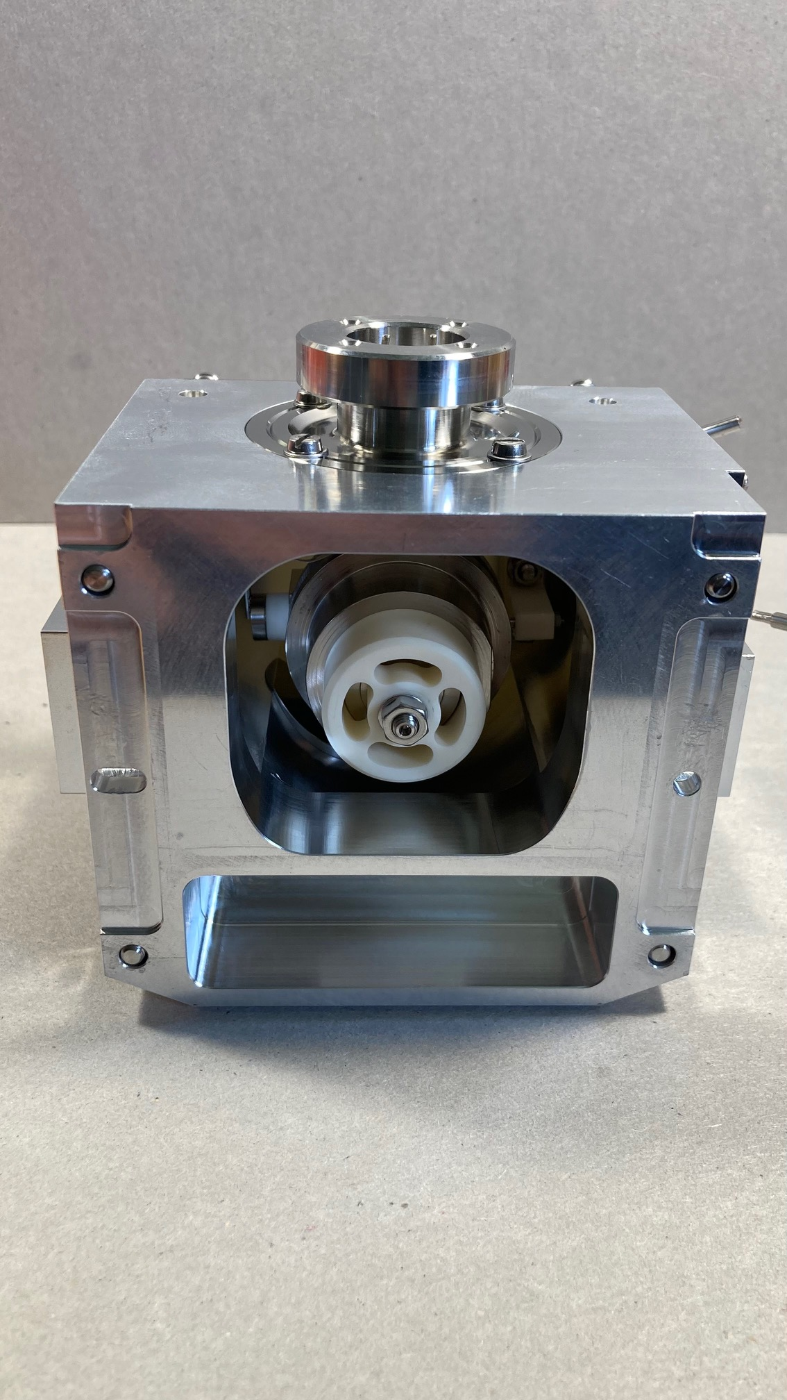 Orbitrap cell for Thermo Scientific Exactive
