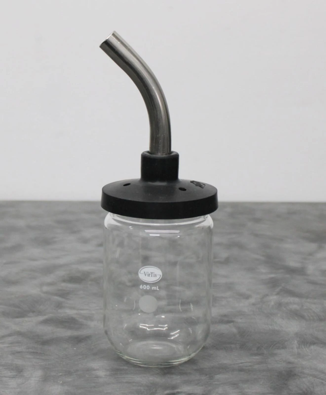 VirTis 600mL Fast-Freeze Lyophilizing Flask with Cap and SS 45º Adapter
