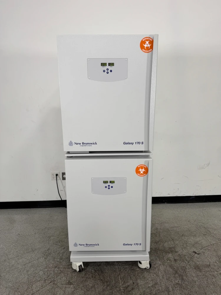 New Brunswick Galaxy 170 S DoubleStack CO2 Incubator