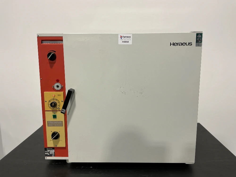 Heraeus B5050E Laboratory Incubator