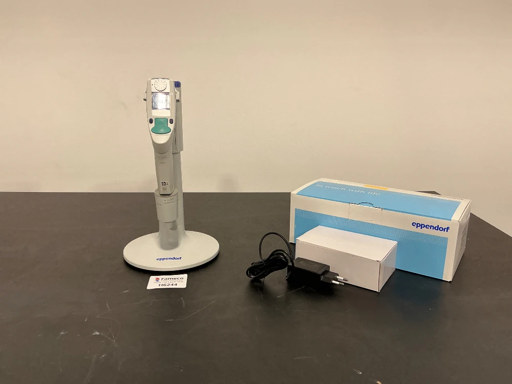 Eppendorf Xplorer Plus pipette