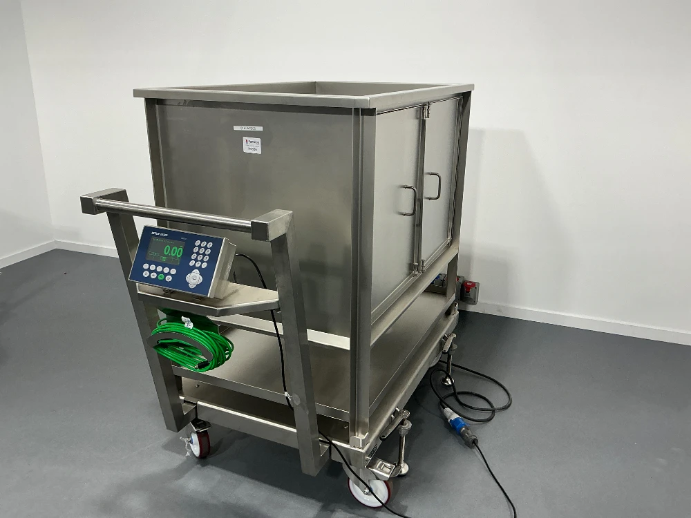 Mettler Toledo IND570 500L Container Balance | LabX.com