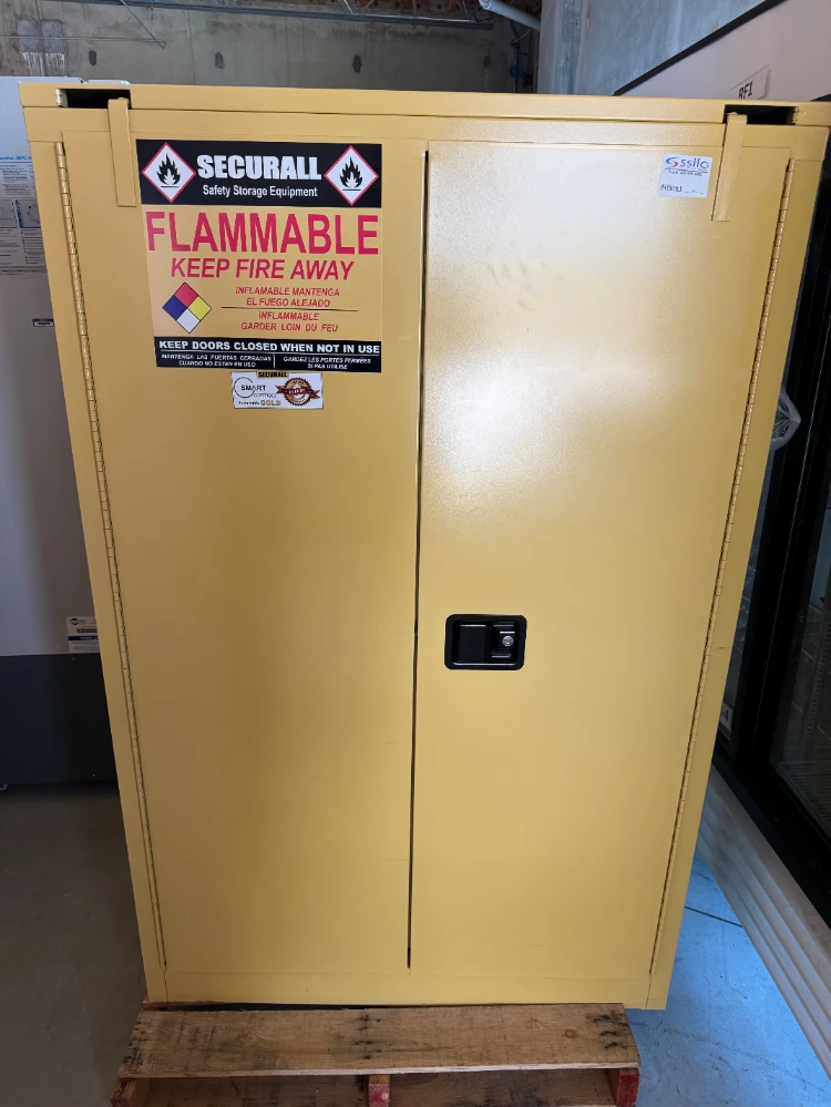 Securall 45 Gallon Flammable Liquid Storage Cabinet