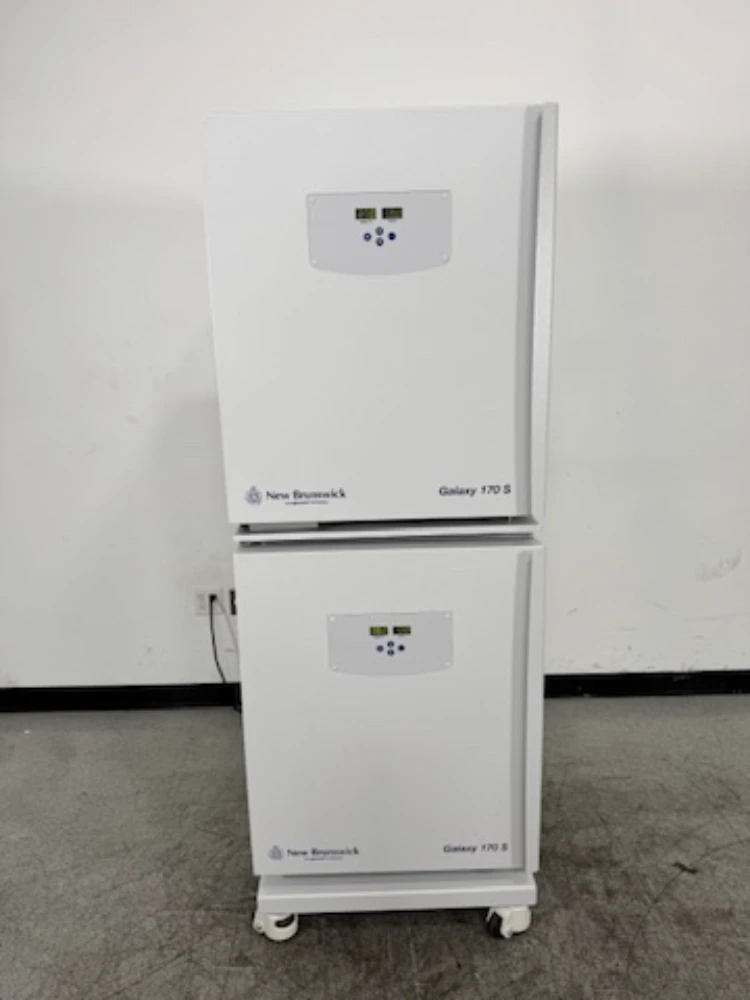New Brunswick Galaxy 170 S Doublestack CO2 Incubator