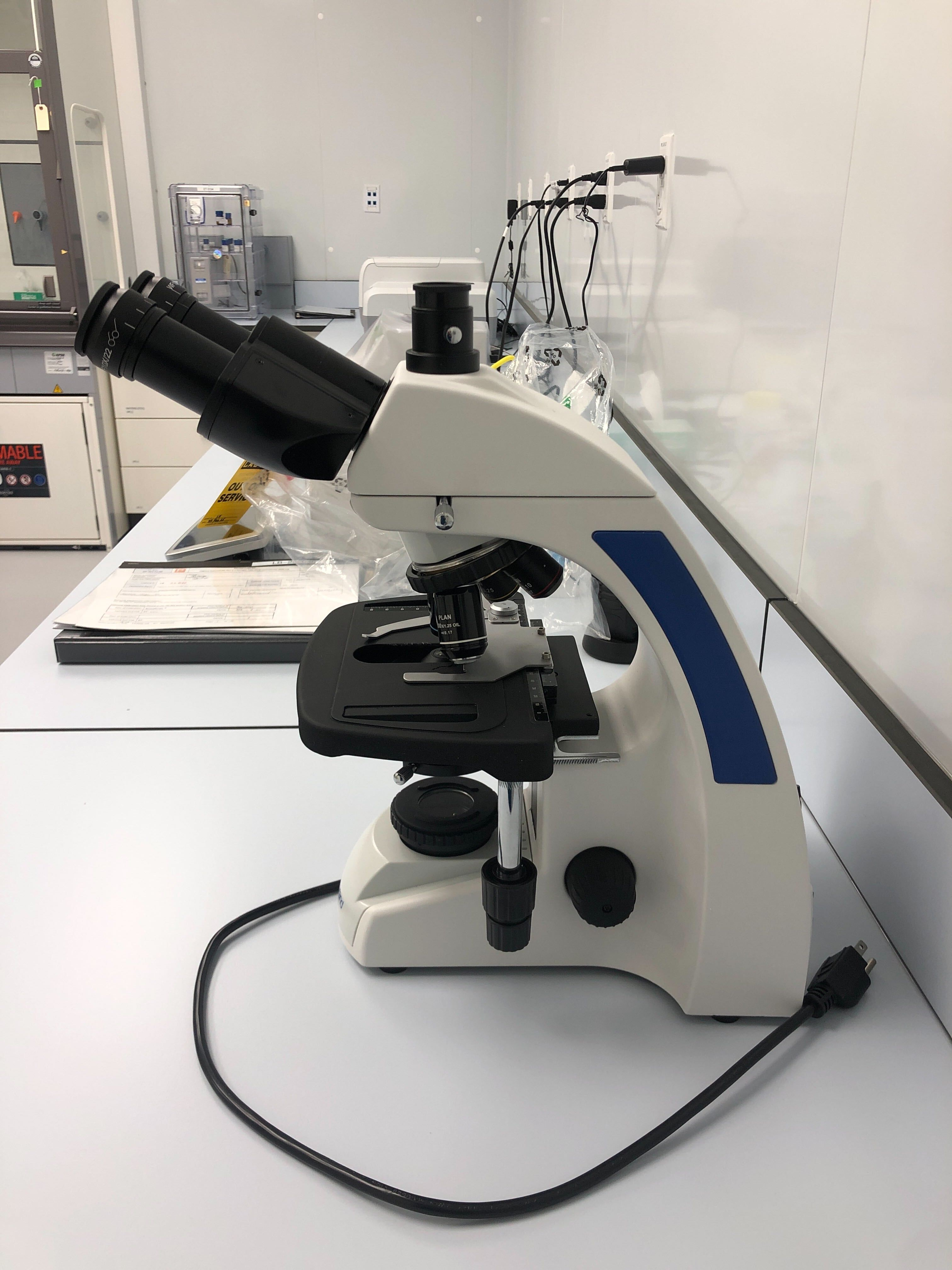 Fisherbrand™ Professional Compound Microscope