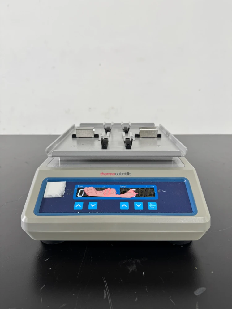 Thermo Scientific Digital Microplate Shaker
