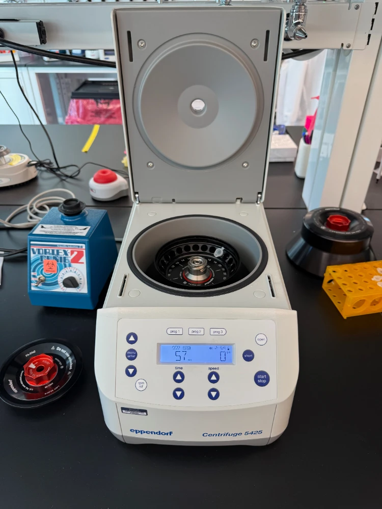Eppendorf 5425 Centrifuge
