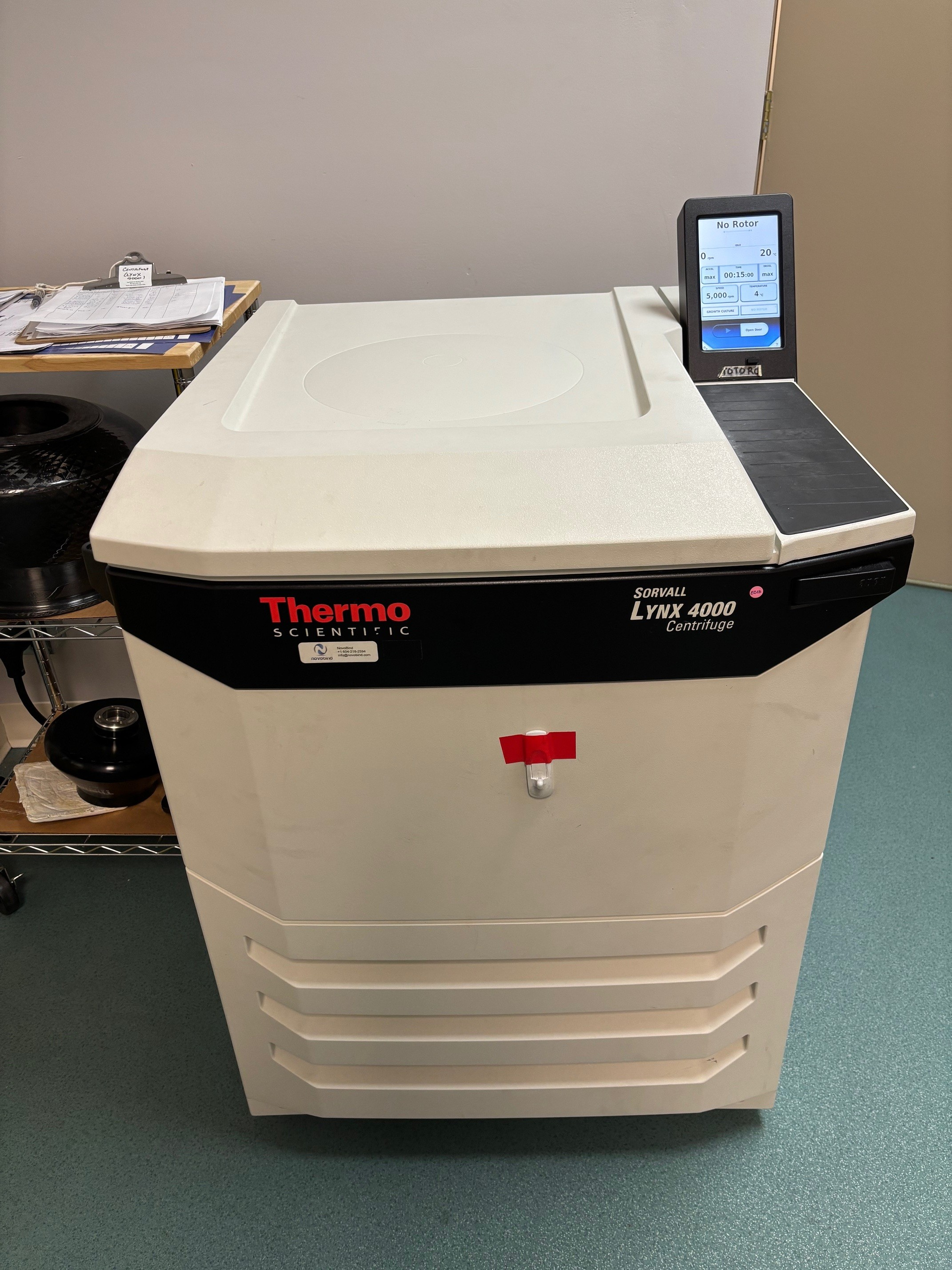 Thermo Scientific Sorvall LYNX 4000 Superspeed Centrifuge INCLUDES ROTORS