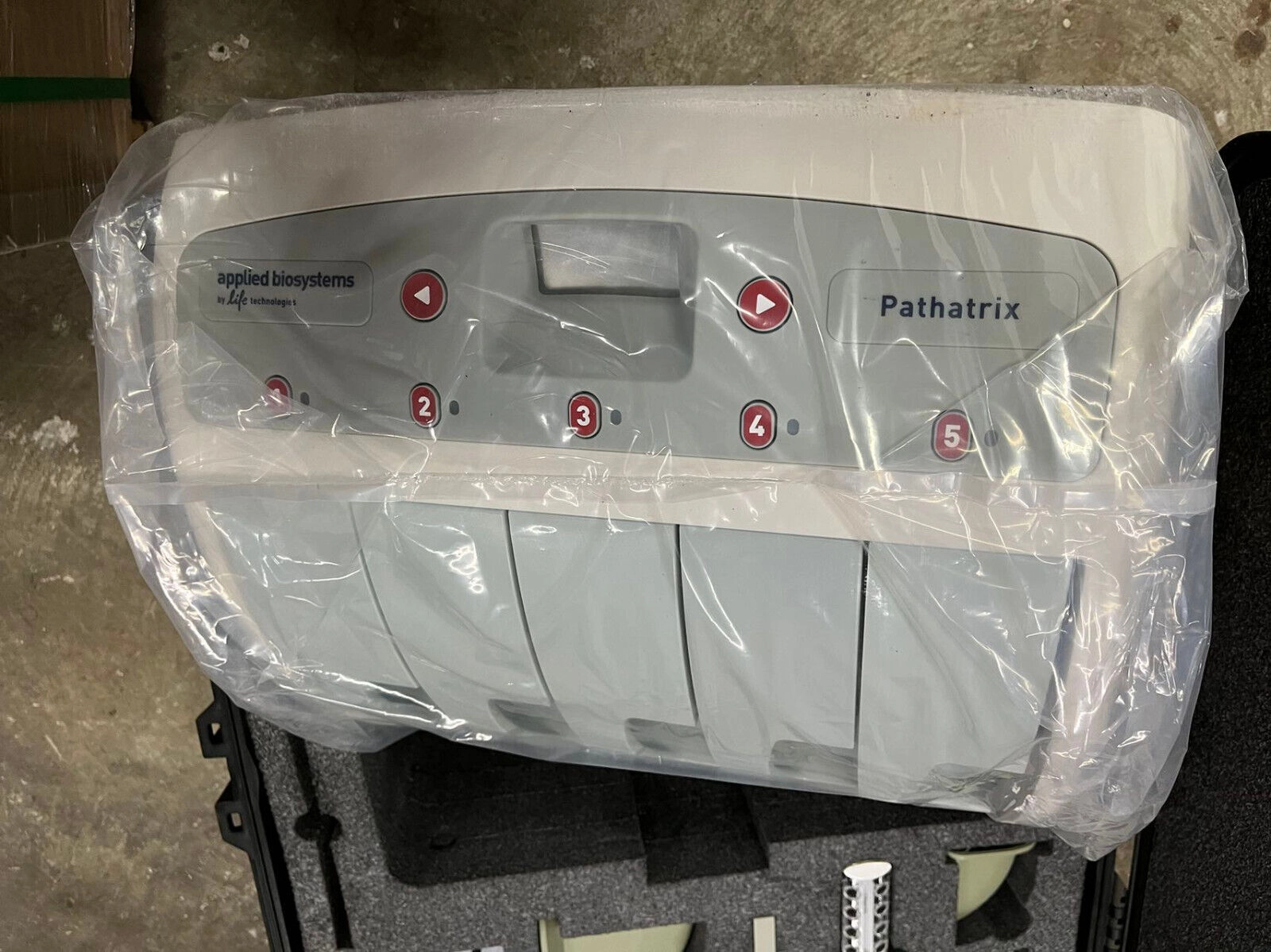 Applied Biosystems Pathatrix Auto