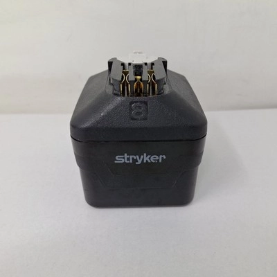 Stryker 8215-000-000 System 8 Large Battery