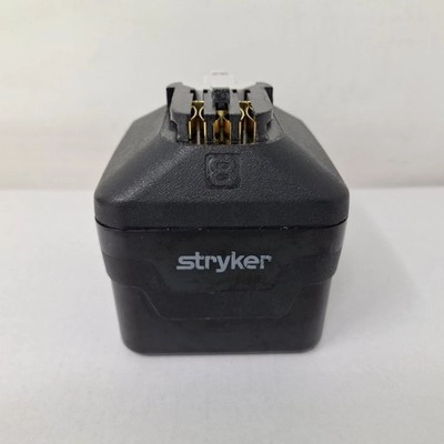 Stryker 8215-000-000 System 8 Large Battery