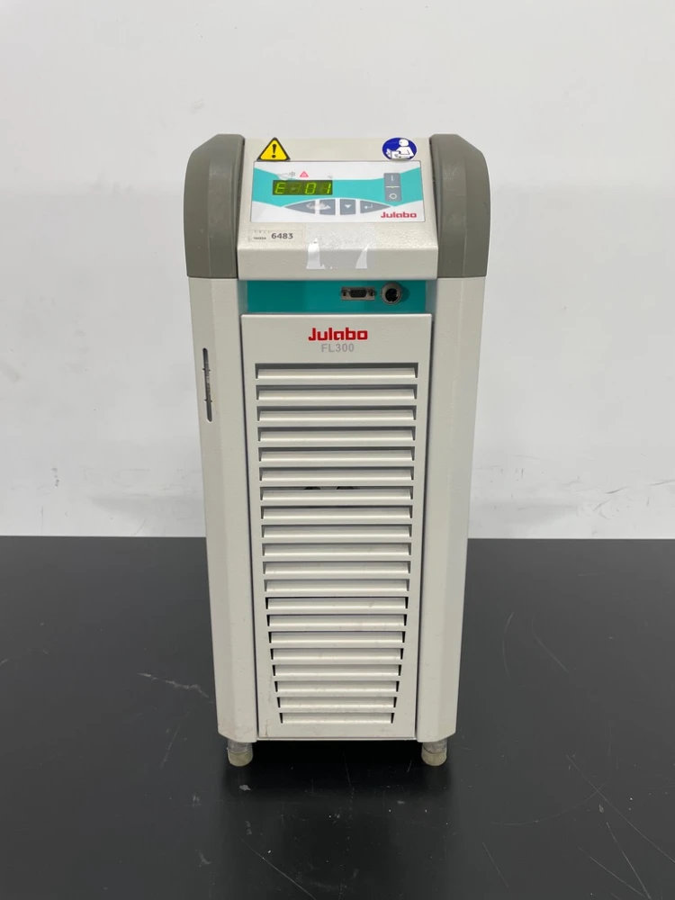 Julabo FL300 Chiller