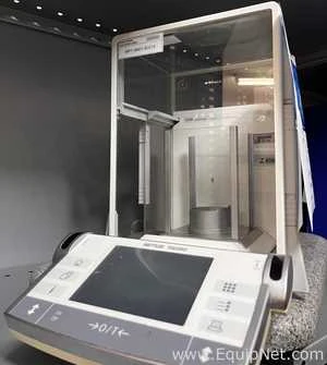 Lot of 5 Mettler Toledo Analytical Balances