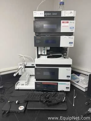 Thermo Scientific UltiMate 3000 UHPLC System with Diode Array Detector and Fraction Collector