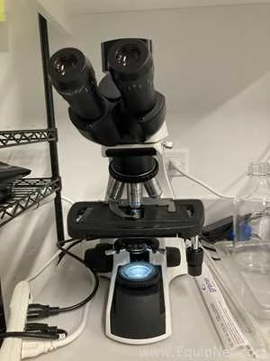 AmScope T720Q Trinocular Compound Microscope