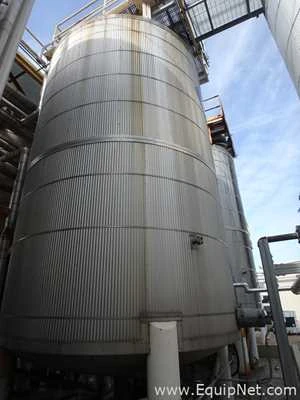 SFI Stainless Fabrication Inc. 15000 Gallon Storage Tank With Pump
