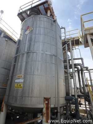 SFI Stainless Fabrication Inc. 15000 Gallon Storage Tank With Pump