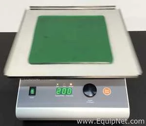 Lot 373 Listing# 1082636 Corning LSE W/O Platform Orbital Shaker