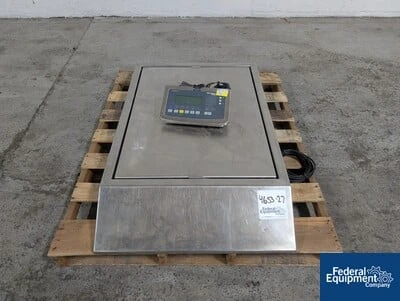 23" x 31" Sartorius Floor Scale
