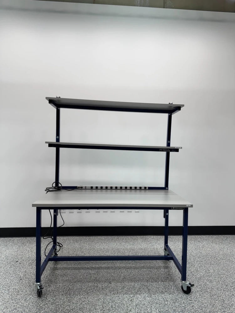 Formaspace 5' Laboratory Table With Shelves