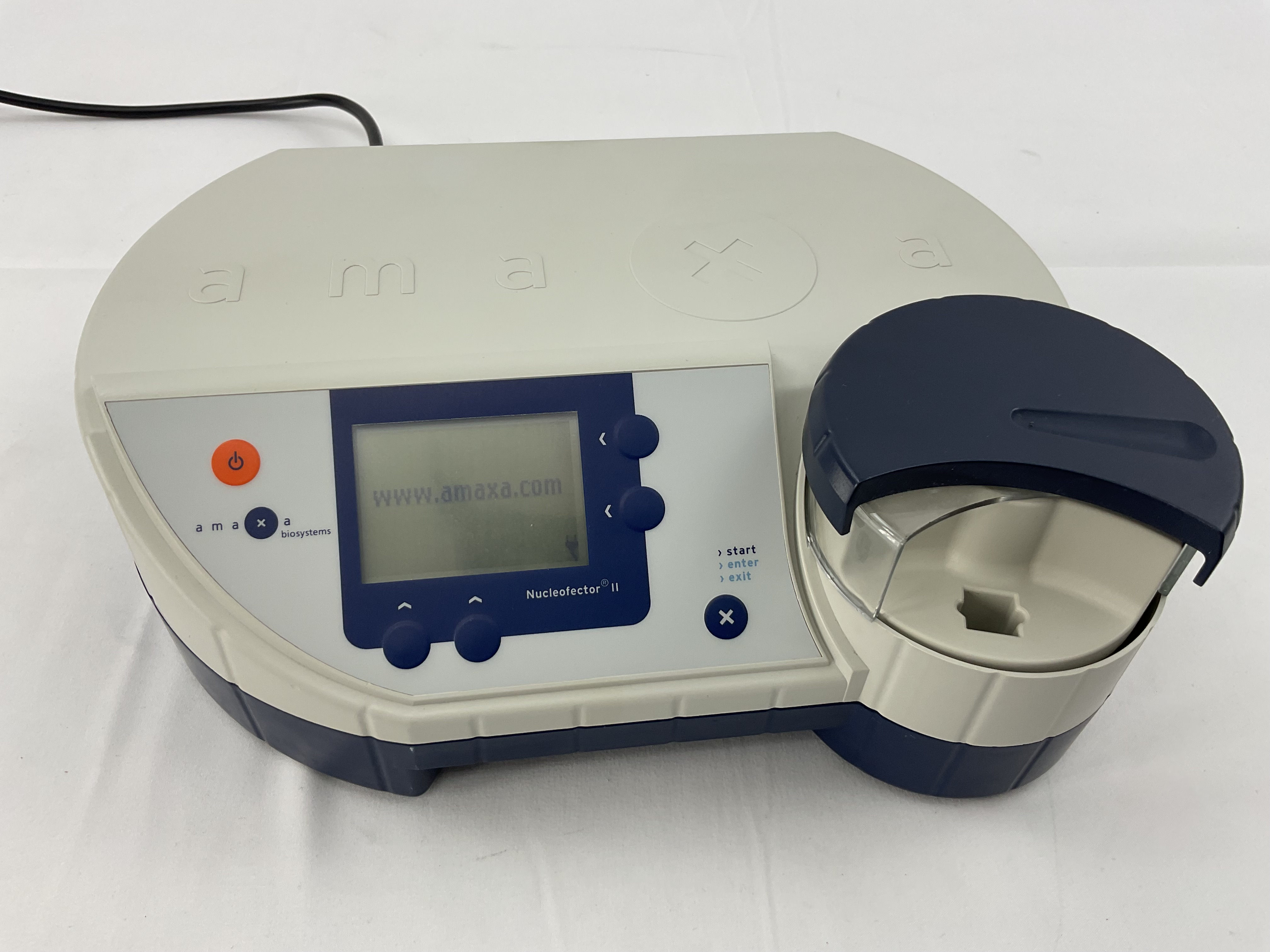 Amaxa Biosystem Nucleofector II Transfector Self Regulating Electroporator