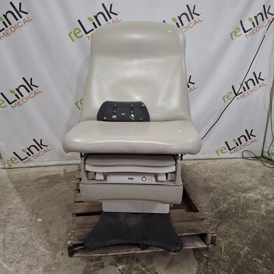 Midmark 625 Barrier-Free Power Exam Table
