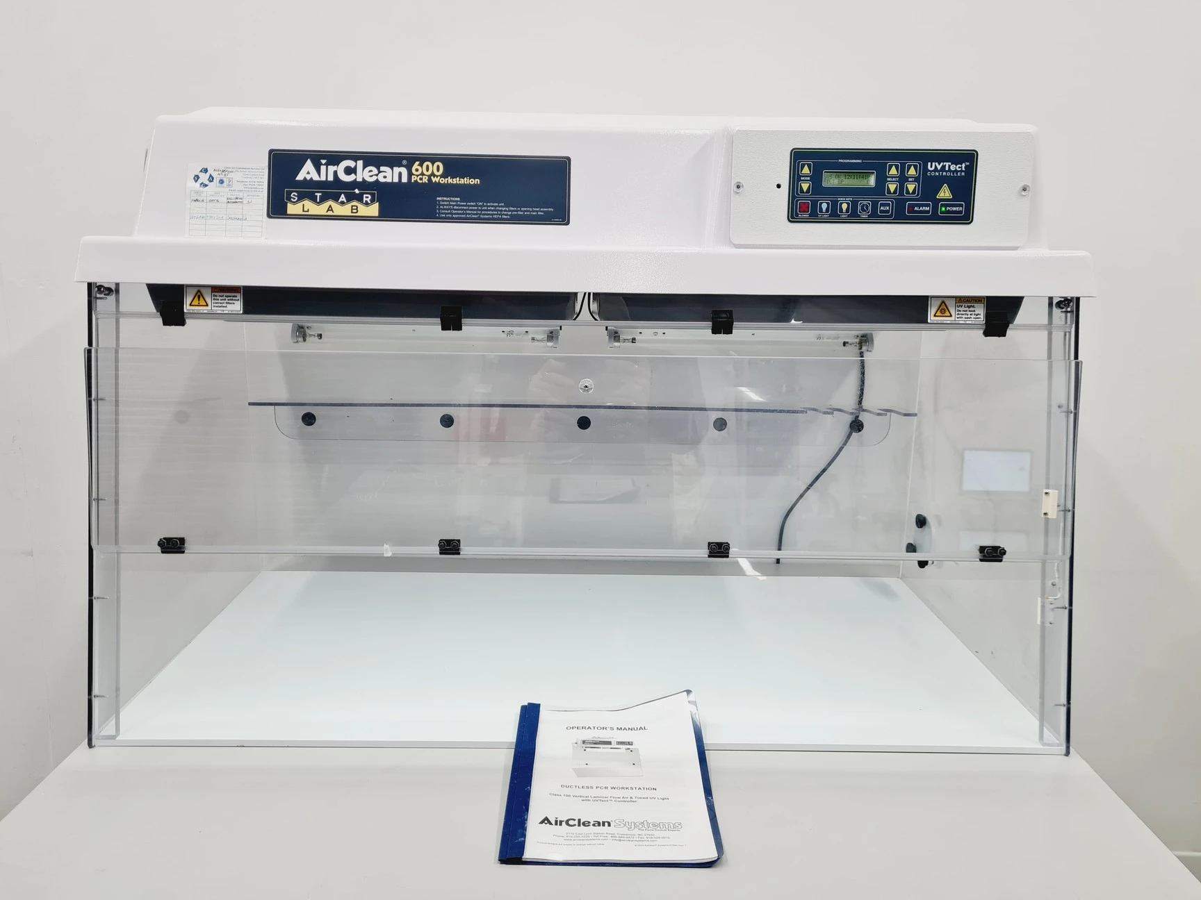 AirClean 600 Model AC648LFUVC-220 PCR Workstation Lab