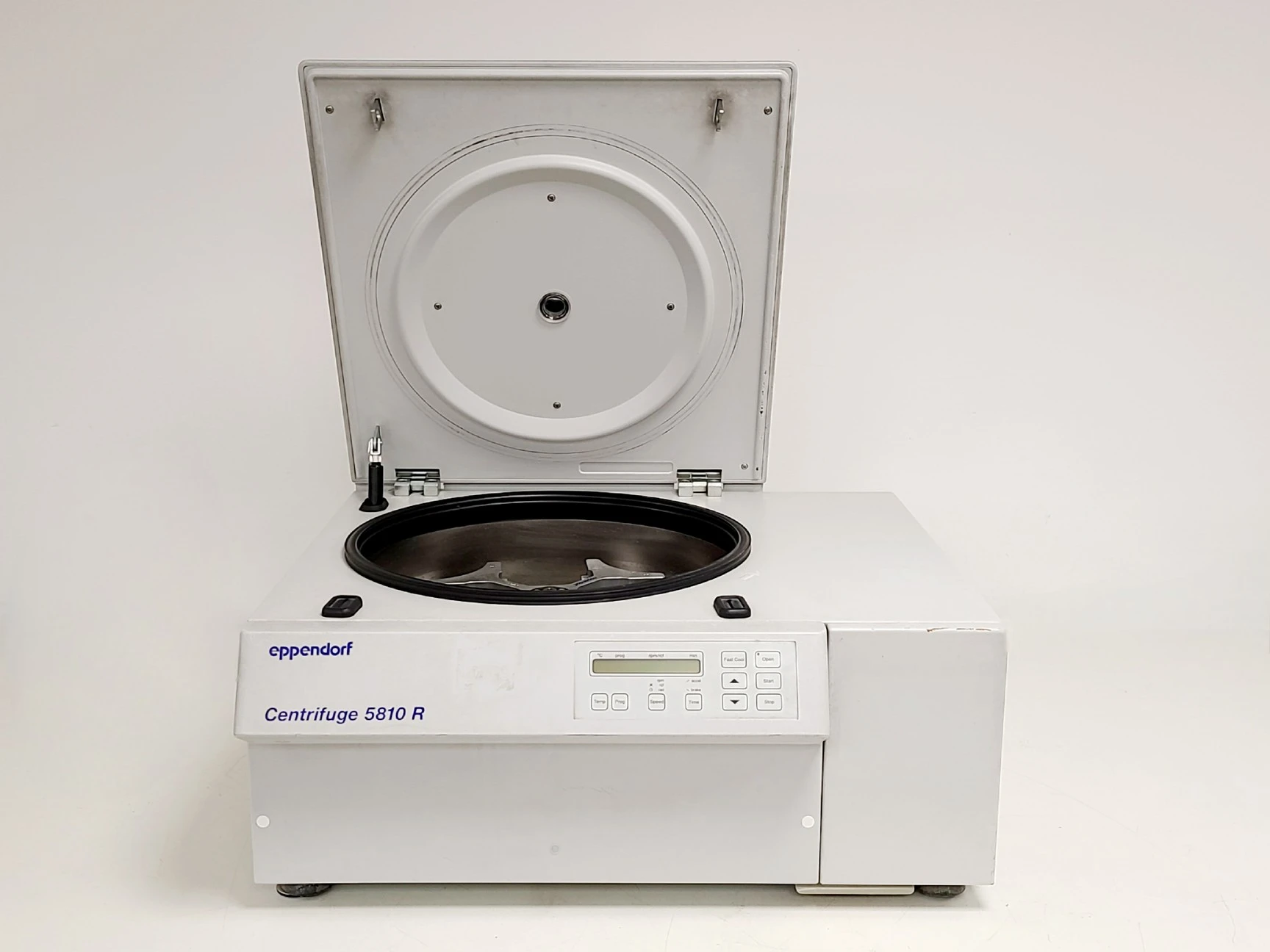 Eppendorf Centrifuge 5810 R w/ Eppendorf A-4-62 Rotor Spares/Repair