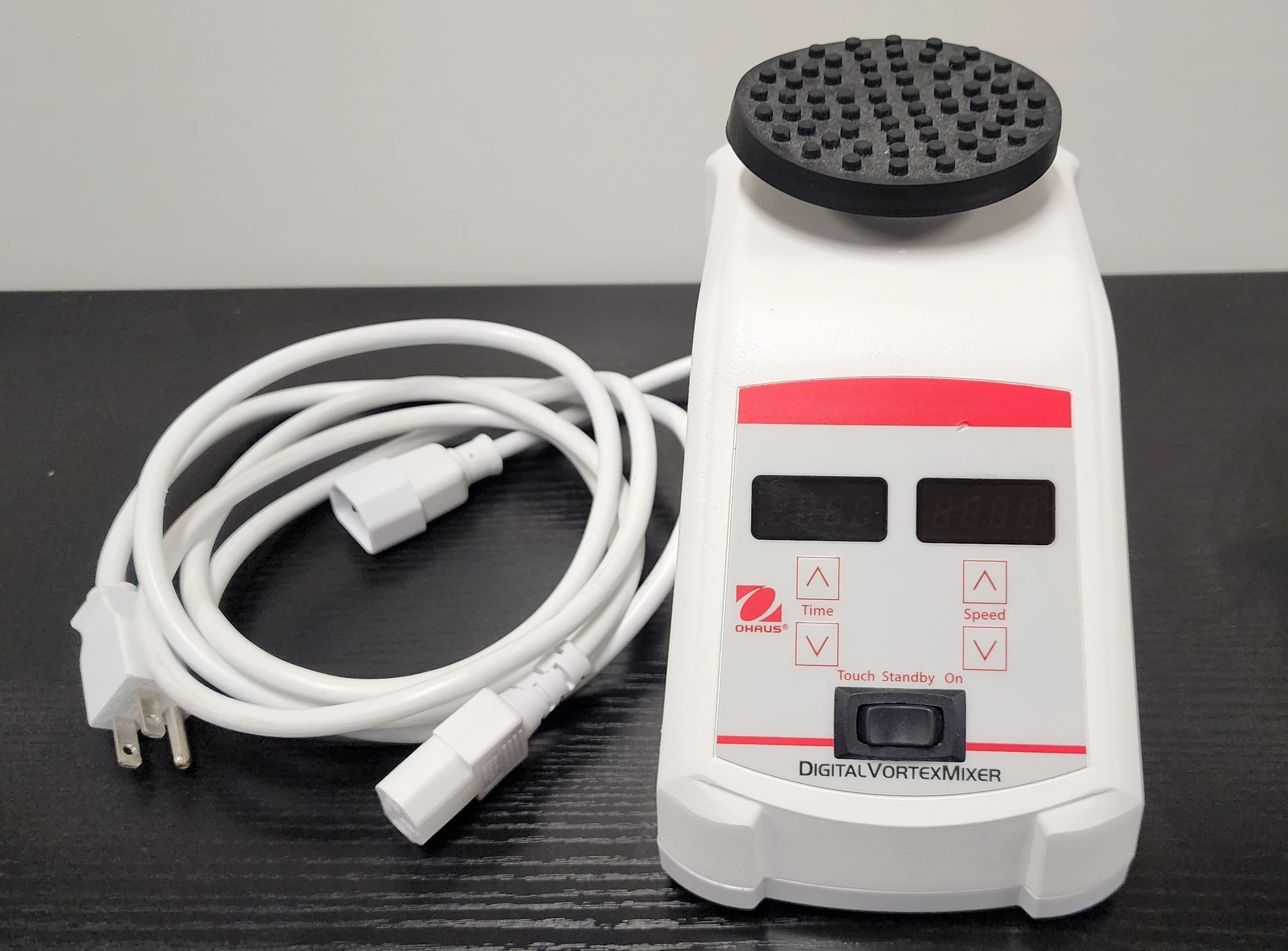 Ohaus VXMNDG Vortex Mixer [Used]