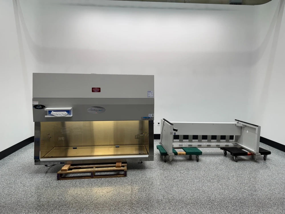 NuAire LabGard ES Class II Type A2 6' Biological Safety Cabinet