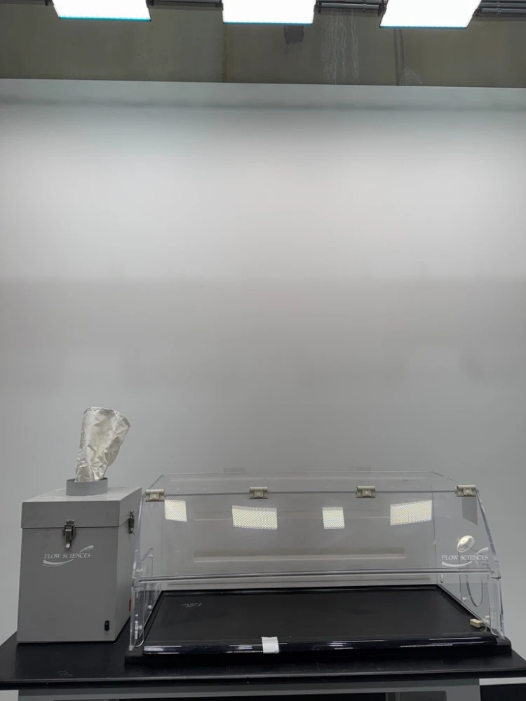 Flow Sciences Ventilated Balance Enclosure