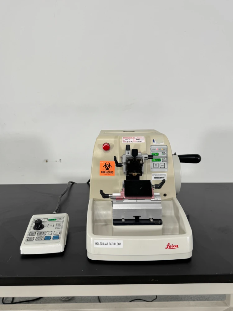 Leica RM2265 Fully Automatic Motorized Microtome