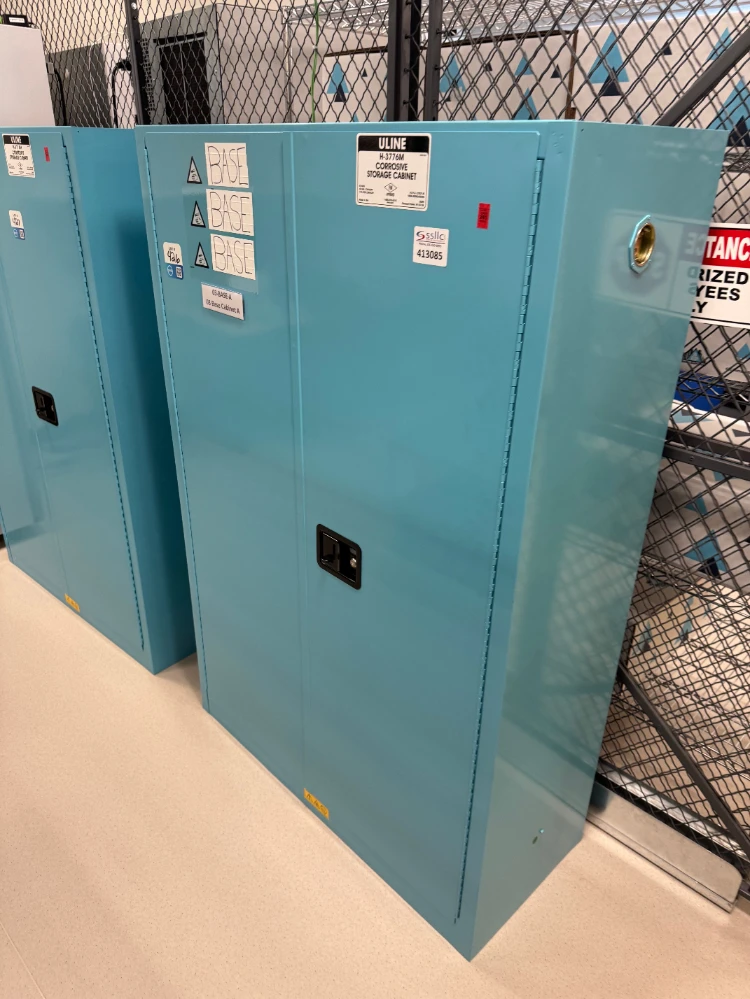 ULINE 45 Gallon Corrosive Storage Cabinet