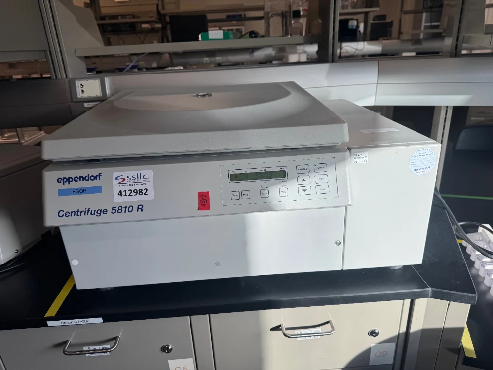 Eppendorf 5810 R Refrigerated Centrifuge