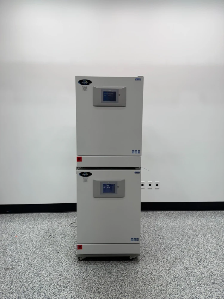 Nuaire NU-5710 Double Stack CO2 Incubator