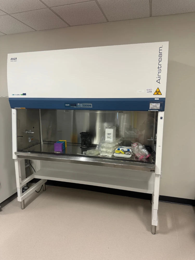 ESCO Airstream 6' BioSafety Cabinet