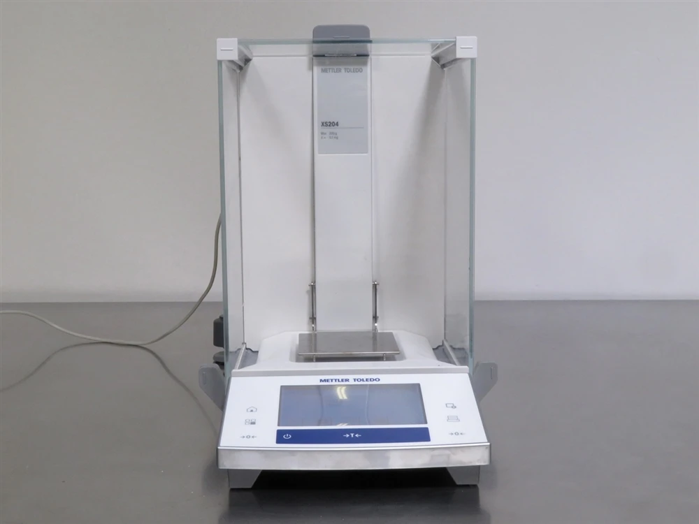 Mettler Toledo XS204 Analytical Balance