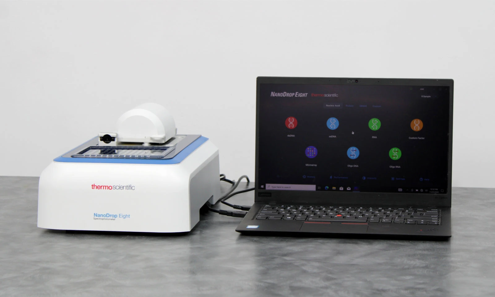 Thermo Scientific NanoDrop Eight UV-Vis Spectrophotometer and Laptop