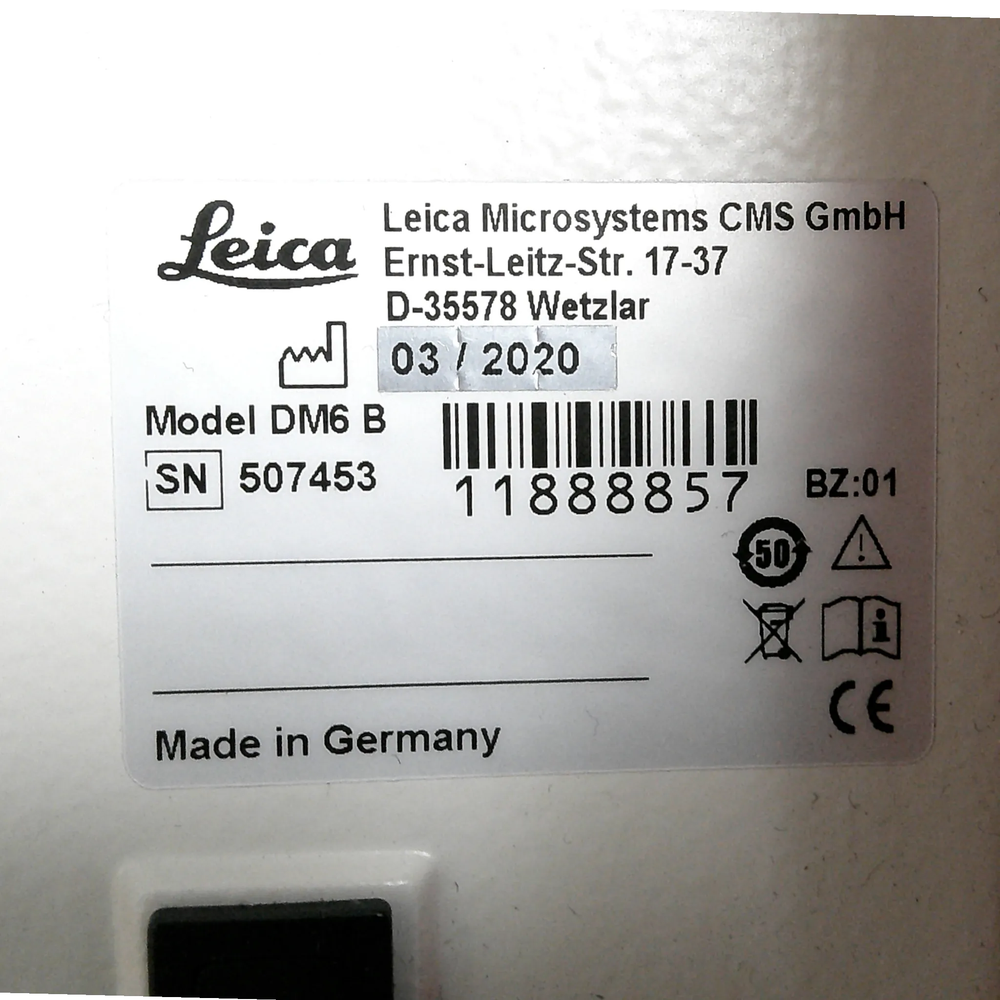Leica DM6 B Upright Fluorescence Motorized Microscope | LabX.com