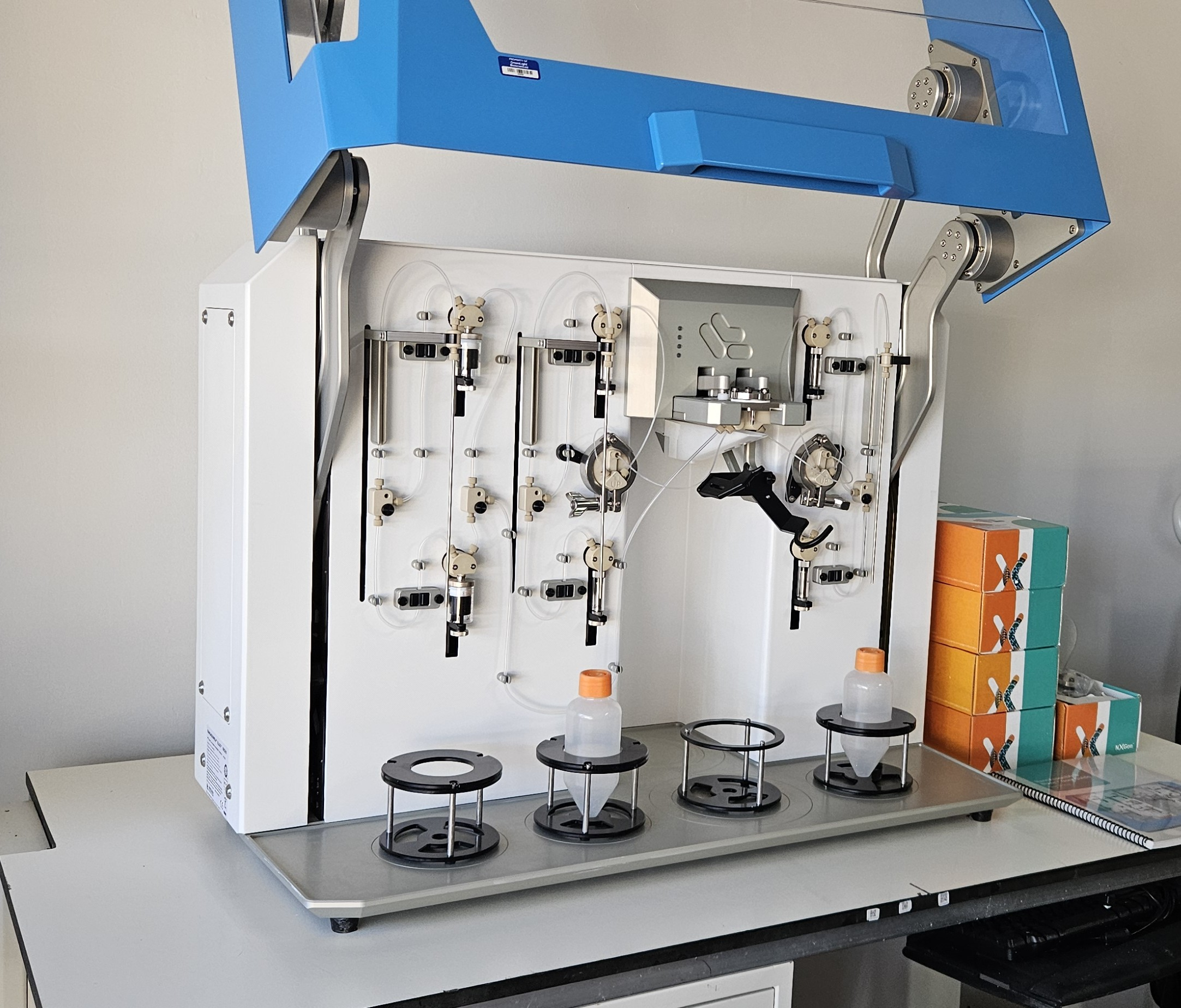 Precision NanoSystems NanoAssemblr Blaze With Nanoassemblr Cartridges